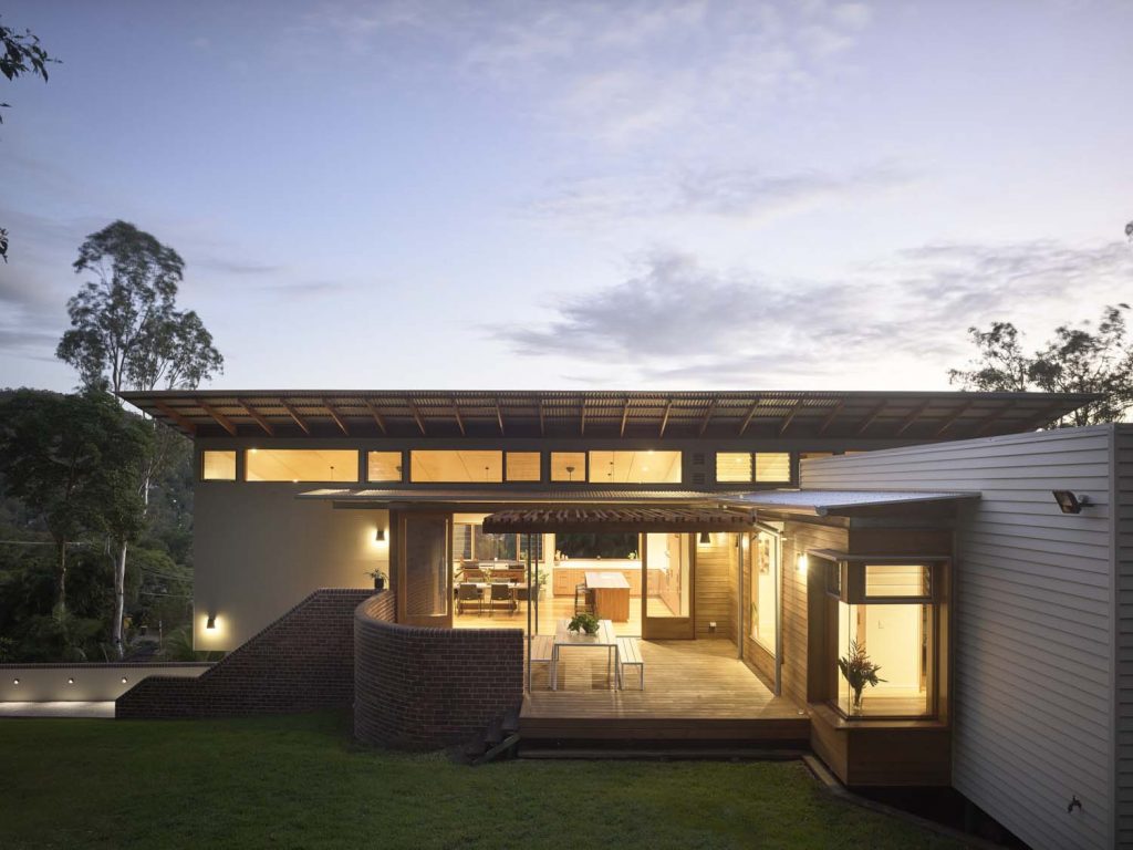 Bluebird Design + Build The Gap Brisbane Custom Home_04