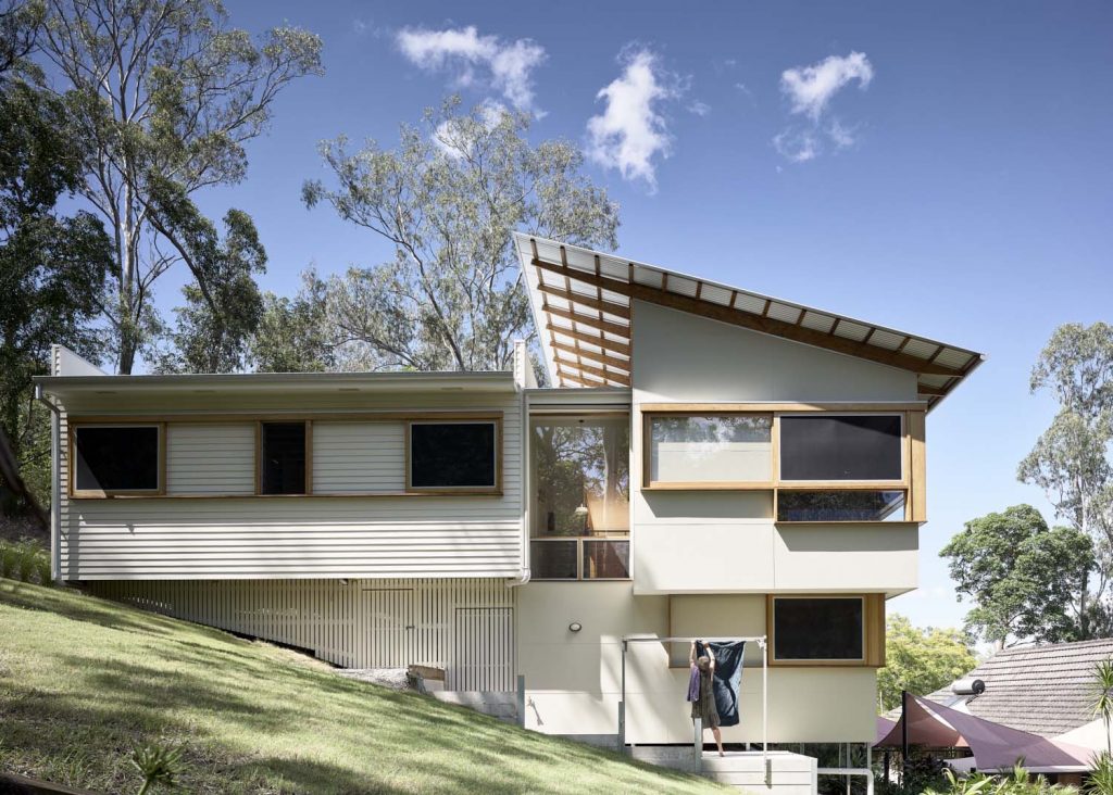 Bluebird Design + Build The Gap Brisbane Custom Home_05